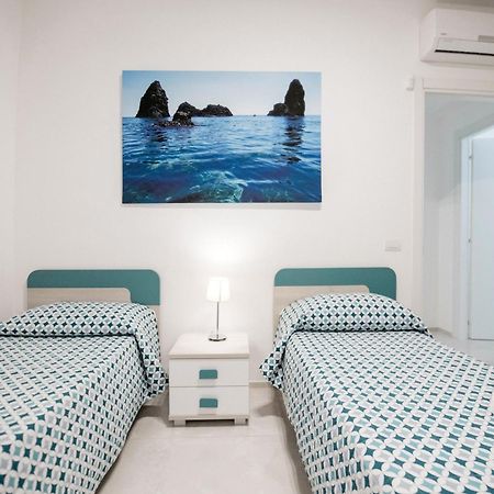 Minerva Luxury Apartment & Tulipan Apartment By Taormina Holidays Buitenkant foto