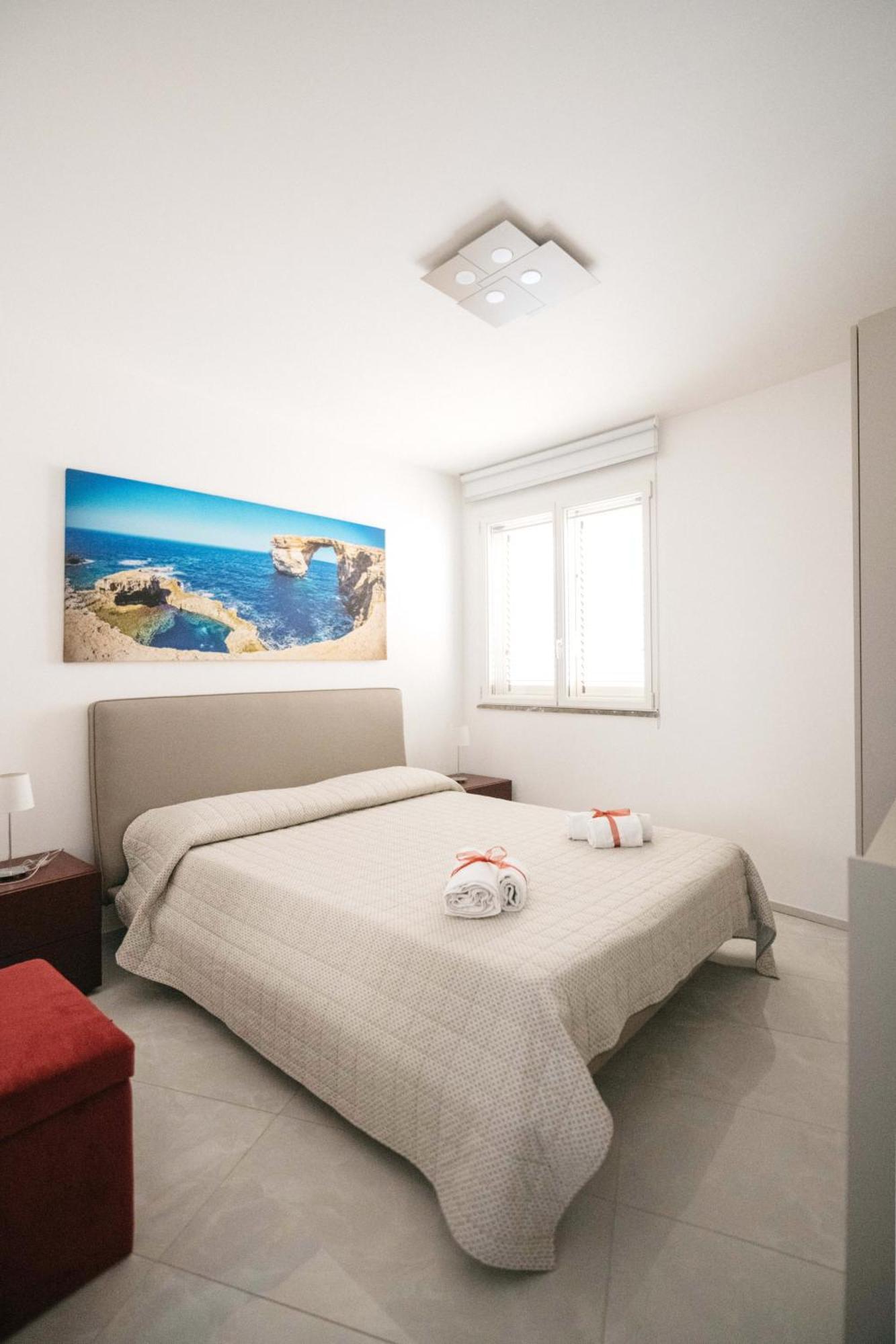 Minerva Luxury Apartment & Tulipan Apartment By Taormina Holidays Buitenkant foto