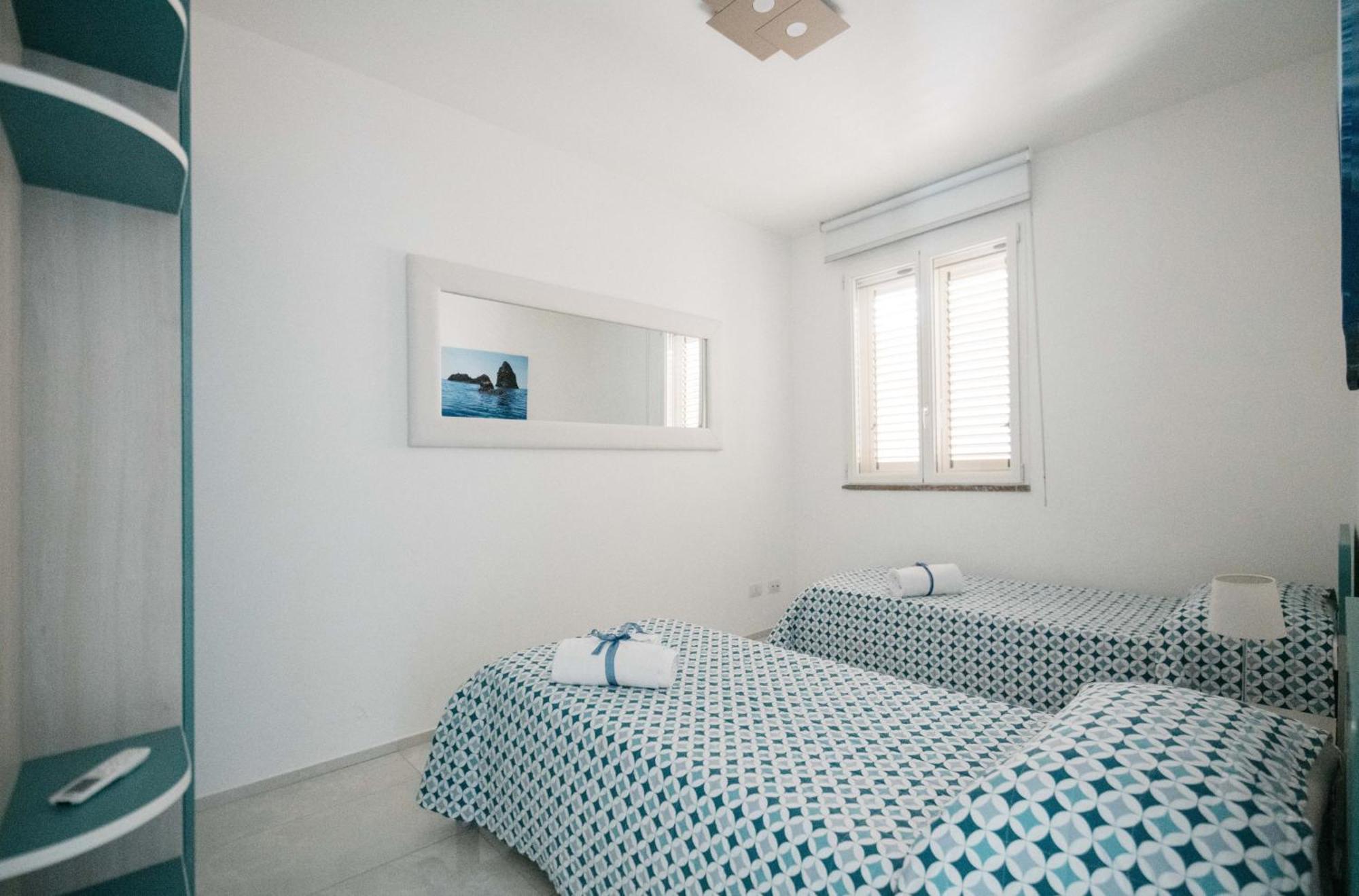 Minerva Luxury Apartment & Tulipan Apartment By Taormina Holidays Buitenkant foto