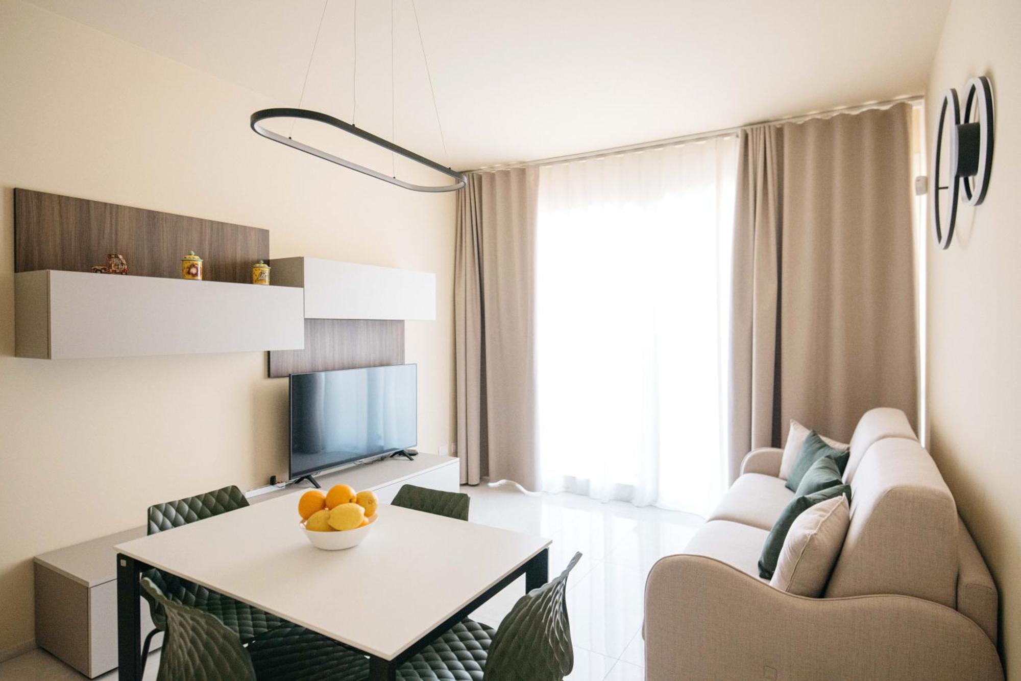 Minerva Luxury Apartment & Tulipan Apartment By Taormina Holidays Buitenkant foto